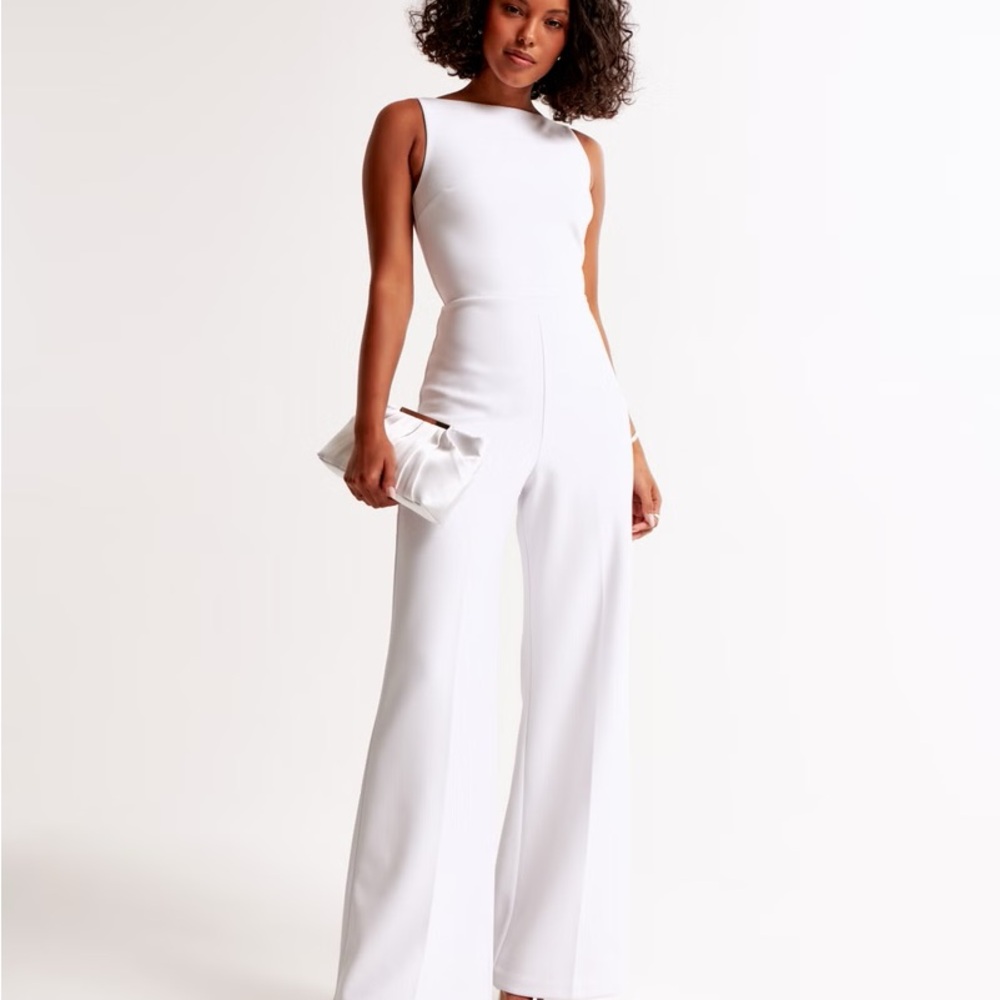 Abercrombie & Fitch White Sleeveless Jumpsuit